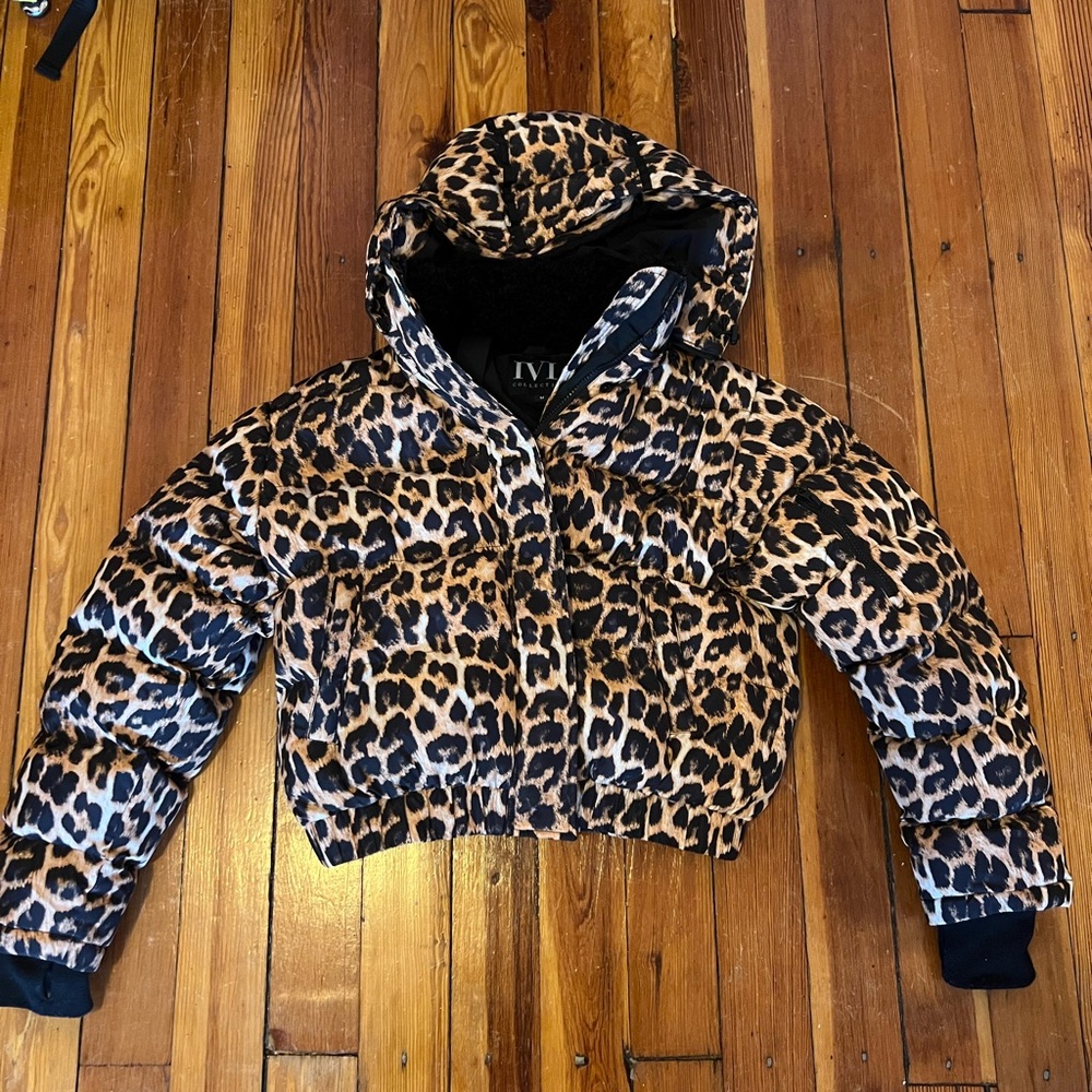 IVL Leopard Puffer - Medium